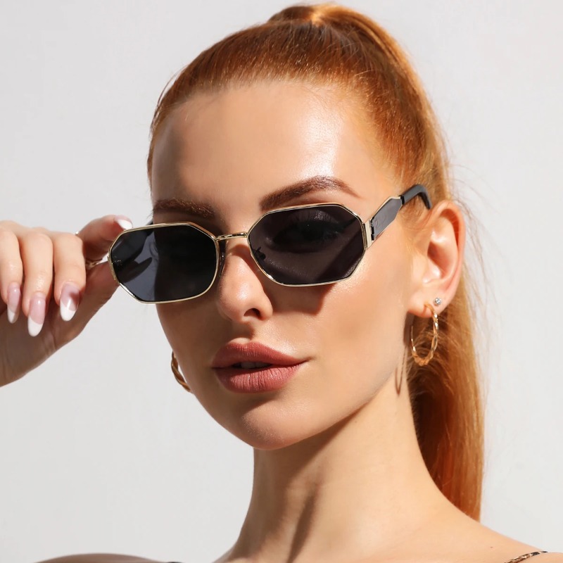 Vintage Fashion And Design - نظارات شمسية عصرية جديدة بتصميم كلاسيكي