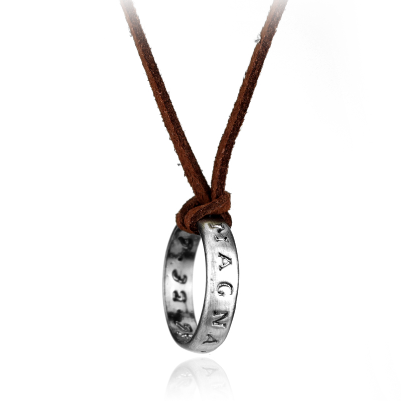 قلادة جلدية بسلسلة مستوحاة من  - مراجعة Vintage Fashion Jewelry وسعره