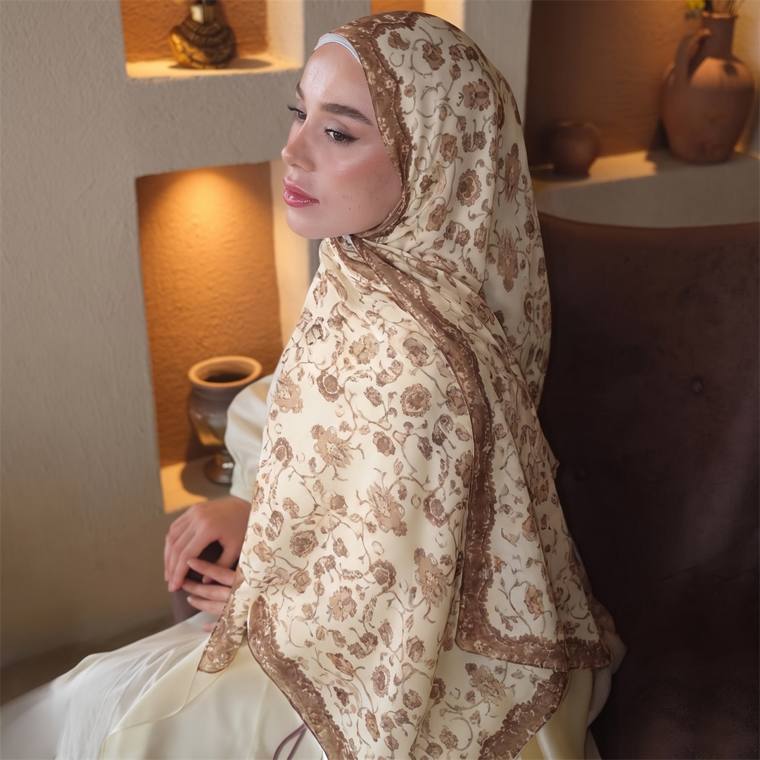 حجاب بطباعة زهور عتيقة، وشاح ن - مراجعة Vintage Outdoor Fashion وسعره